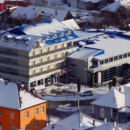 Hotel Ineul Rodna Exteriér fotografie
